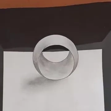 Anello disegnato con ombra per creare un effetto tridimensionale